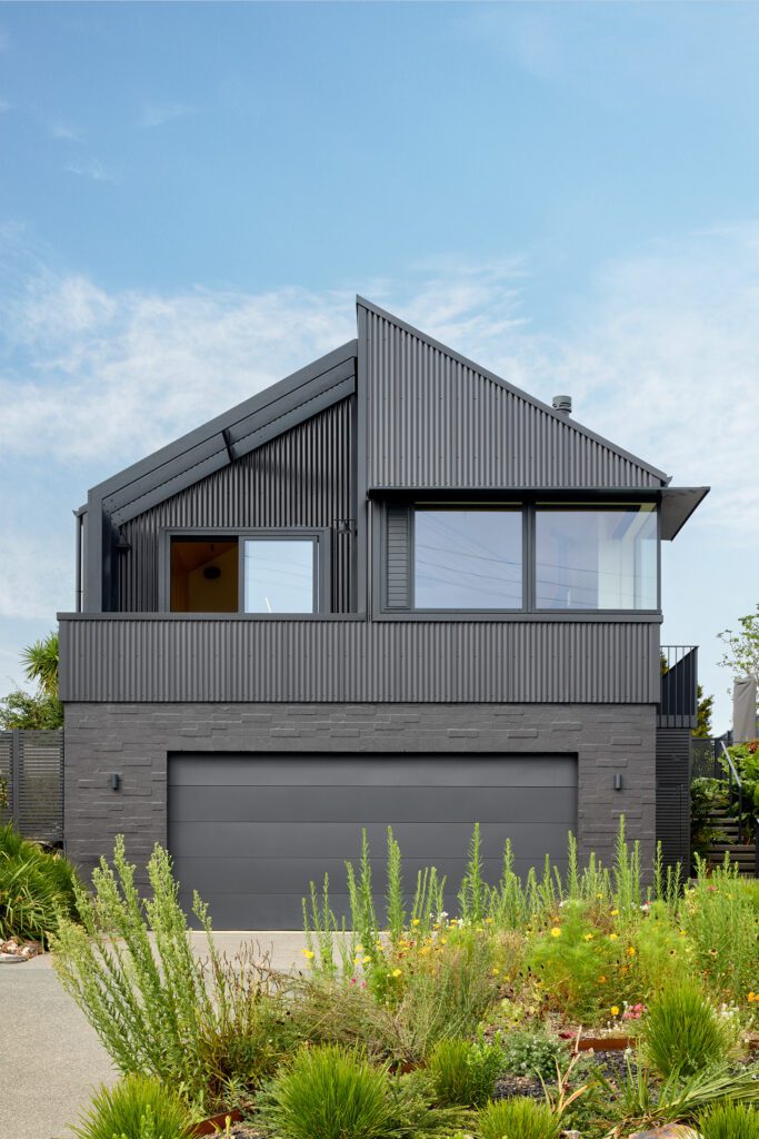 RoganNash.Waiheke.152-683x1024