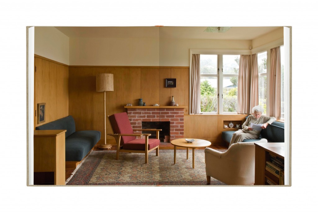 The Halberstam House in Wellington was designed in 1945 by Henry Kulka and is featured in the book. It was photographed by Paul McCredie. 