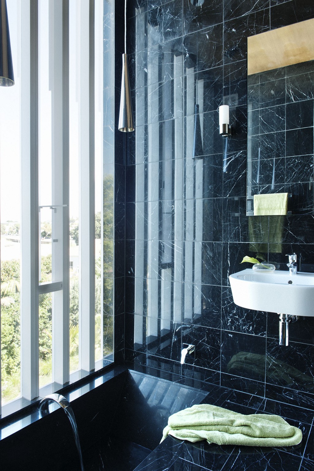 Michael O'Sullivan bathroom. Photograph by Emily Andrews.