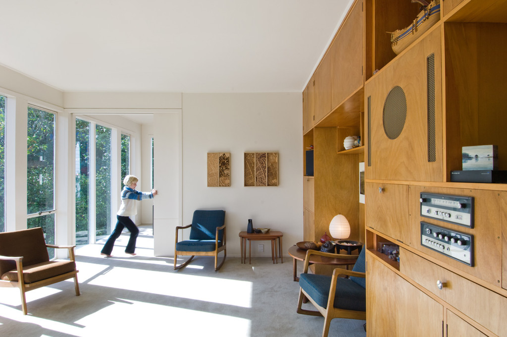 Wellington Cedric Firth house. Photographs by Paul McCredie.