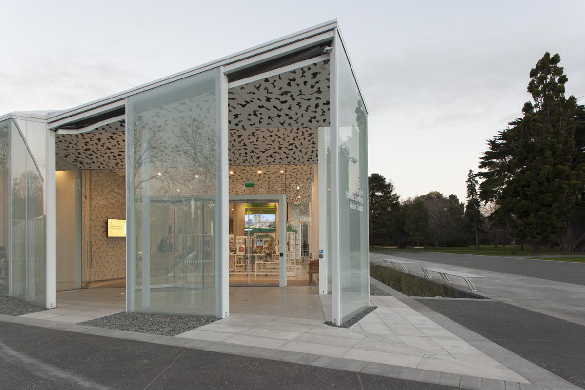 Christchurch Botanic Gardens visitor centre. Photograph by Simon Devitt.