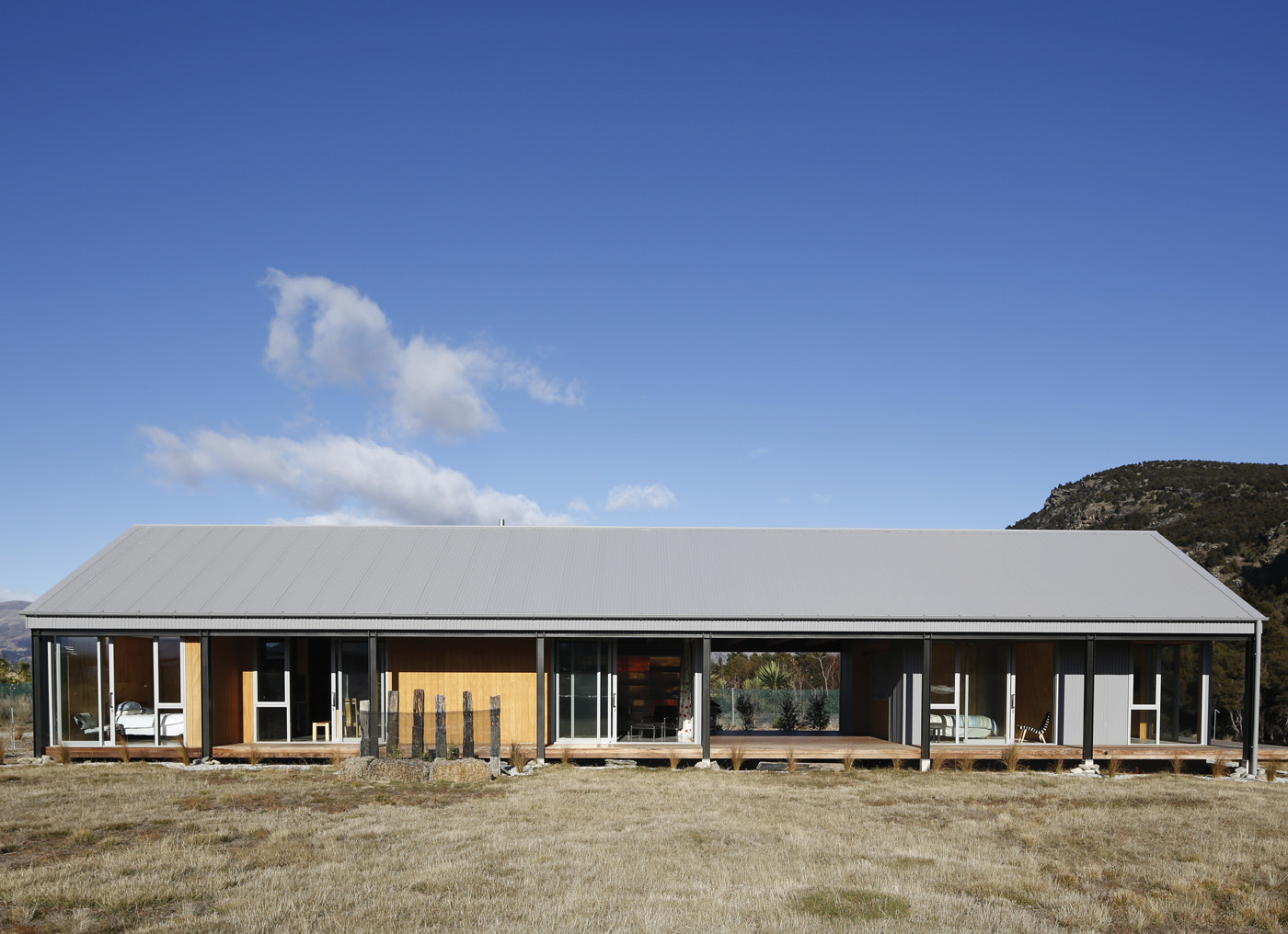 Mt Iron – Wanaka. Photograph by Patrick Reynolds.