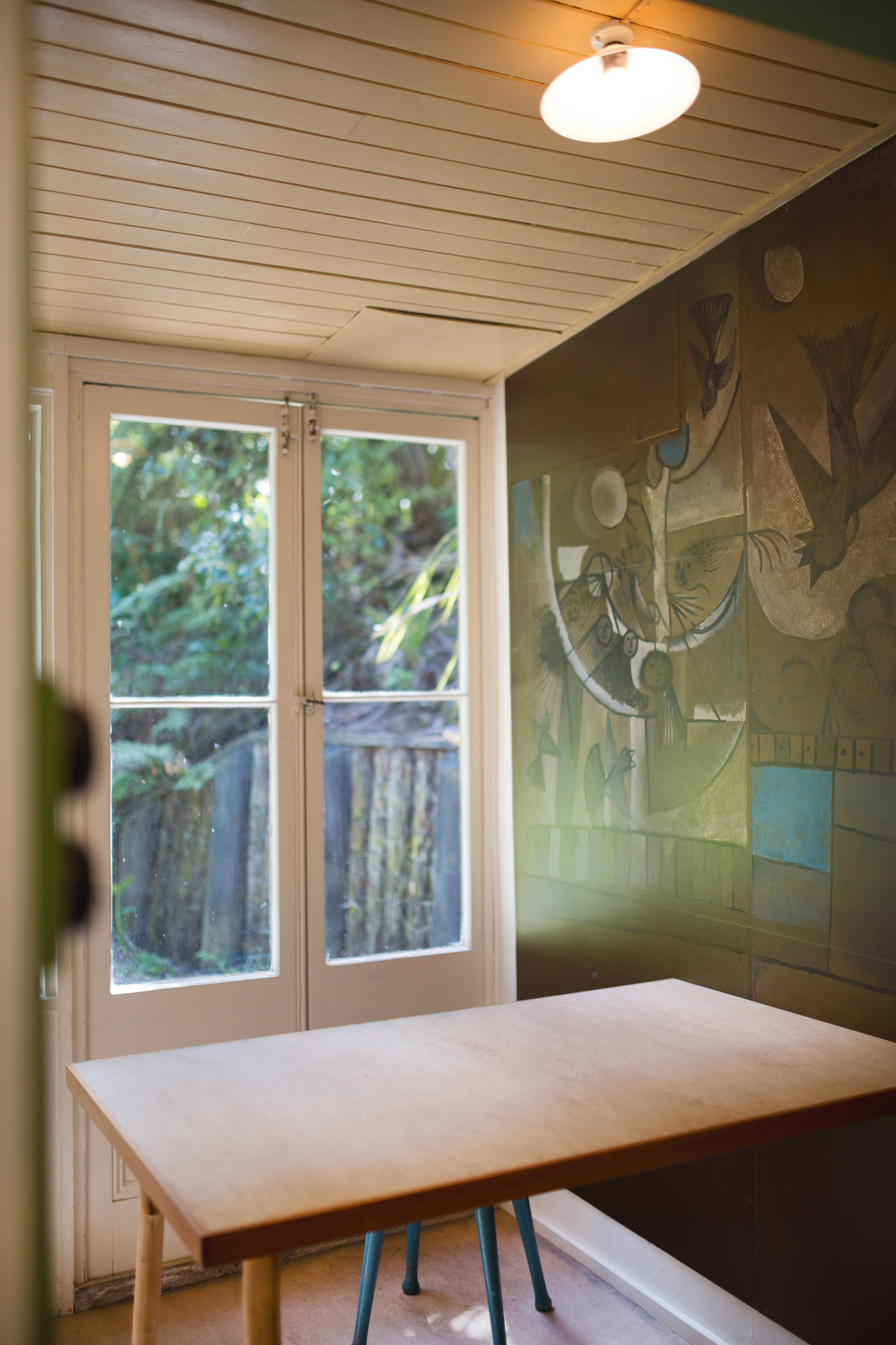 A reproduction of the original 'Kitchen Mural' (circa 1953-58) was installed as part of the home's 2005 restoration. Photograph by Jeremy Toth.