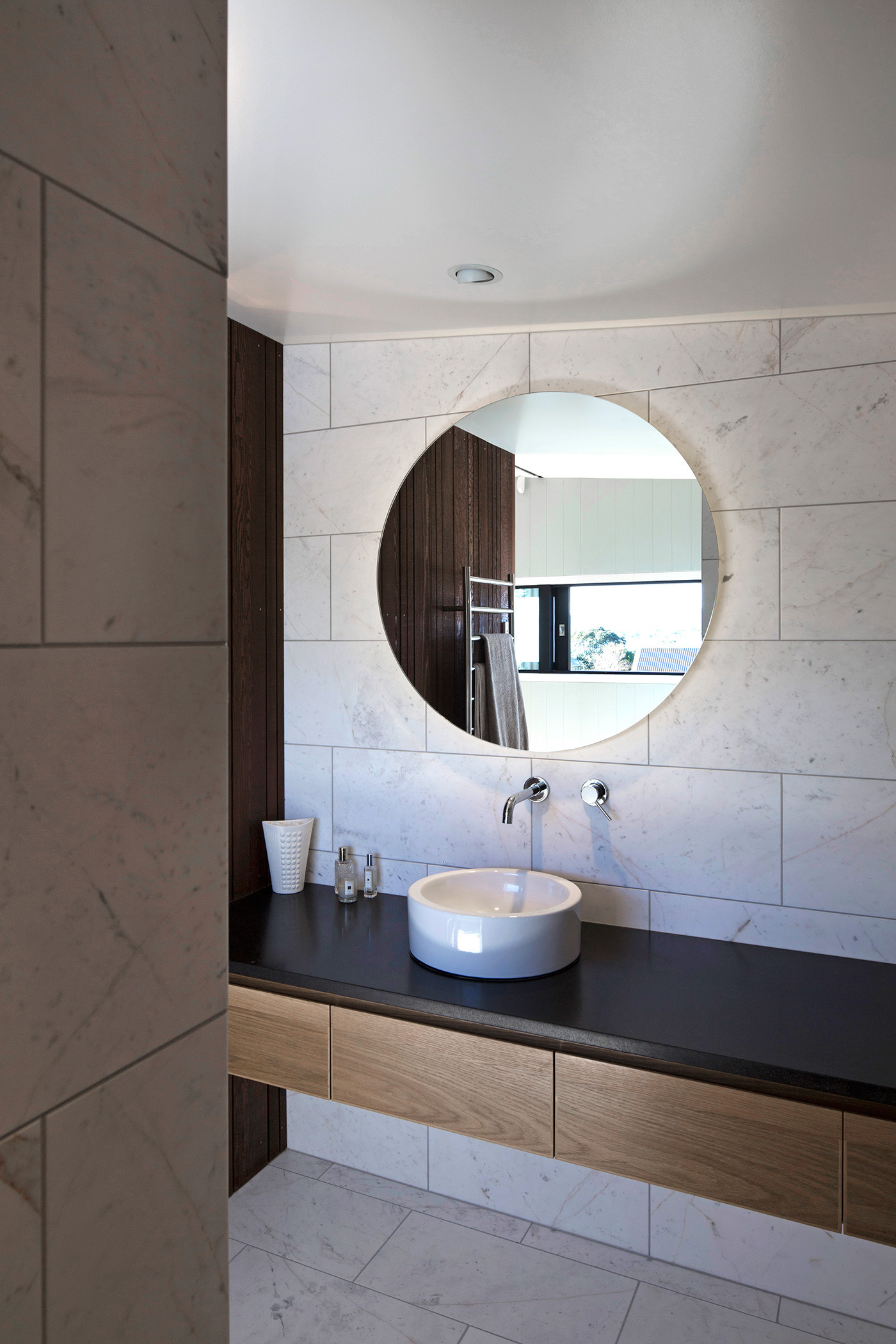 A bathroom by Guy Tarrant. Photograph by Patrick Reynolds.