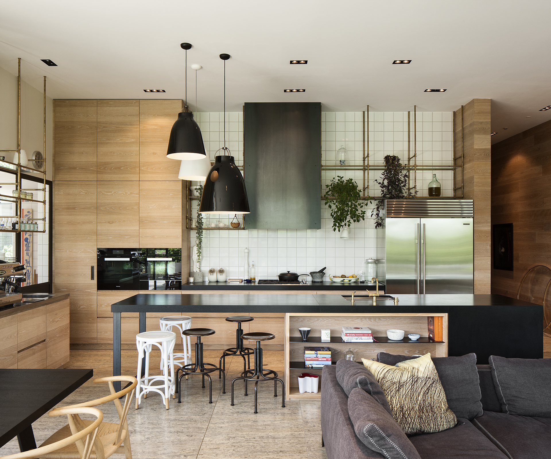 HE0216_HME_StStephensAve_G9315