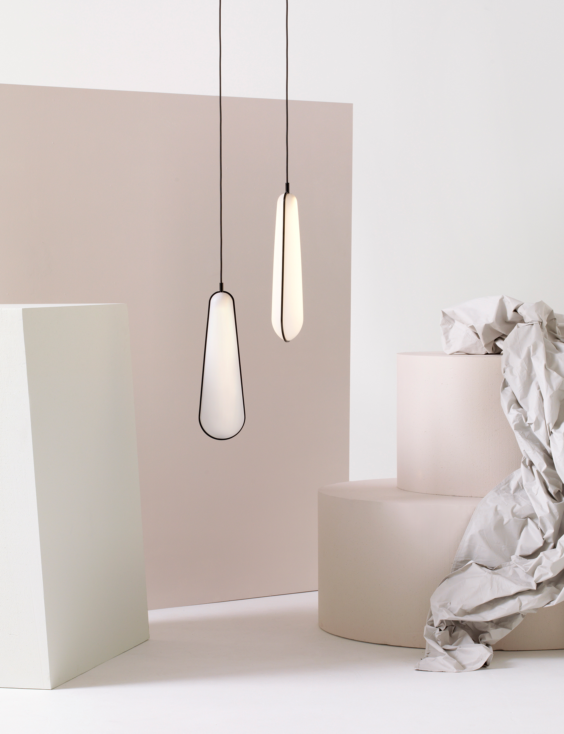 Tim-Webber-Fin-pendant