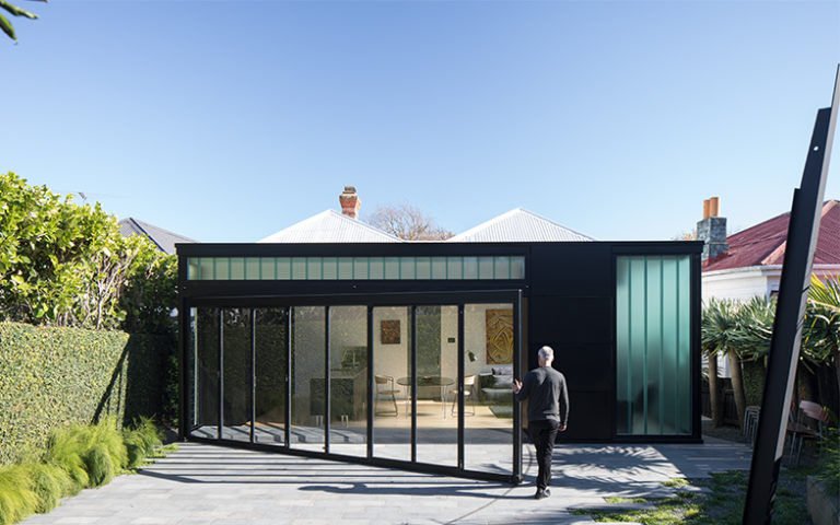 Light-Box-Small-Landscape-Courtyard-with-hinged-joinery-gate-1