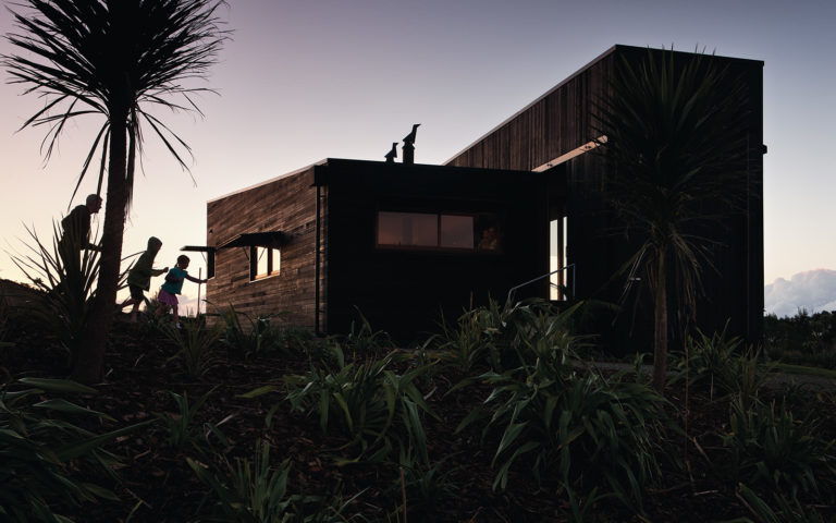 TUTUKAKA-HOUSE-crosson-architects-4