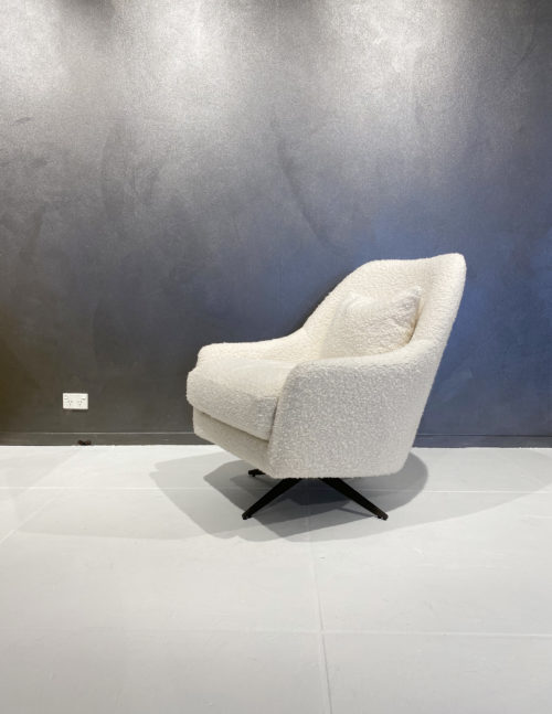 aych mini swivel chair