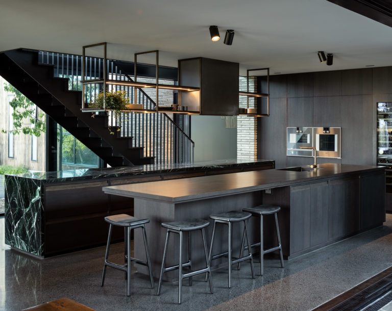 *Digital Process : Kahn@Pixsolution.co.nz