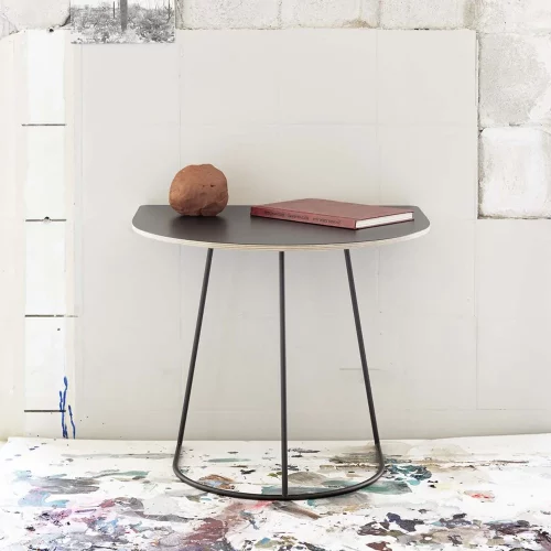 Airy Coffee Table Half Size